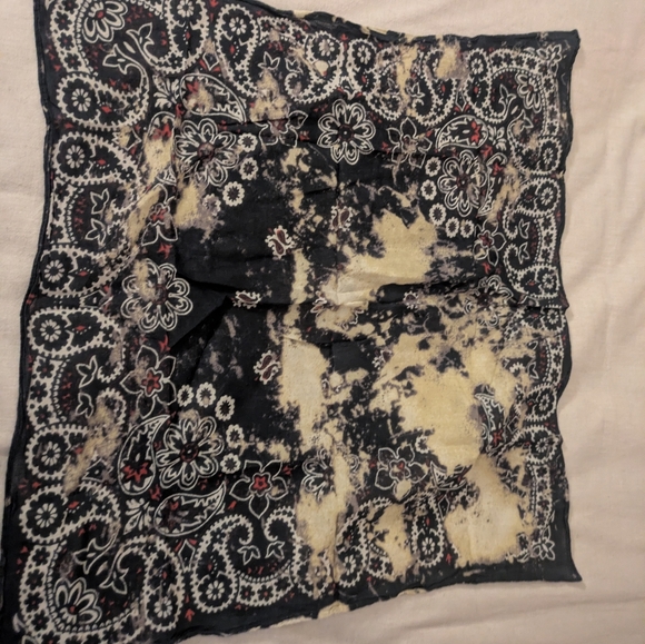 11 Assorted Patterned Bananas - Picture 11 of 16